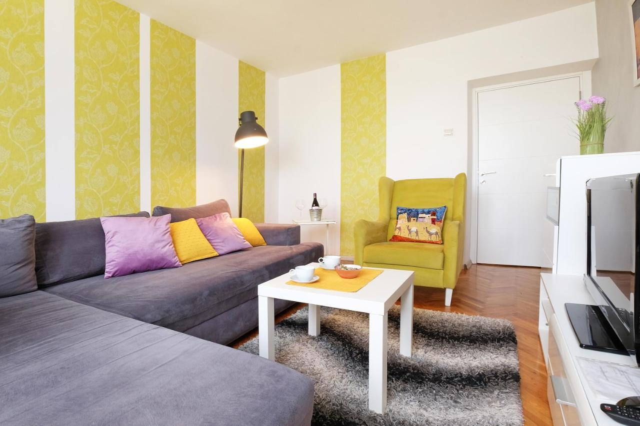 Apartment Paradise Fantasy Belgrado Buitenkant foto