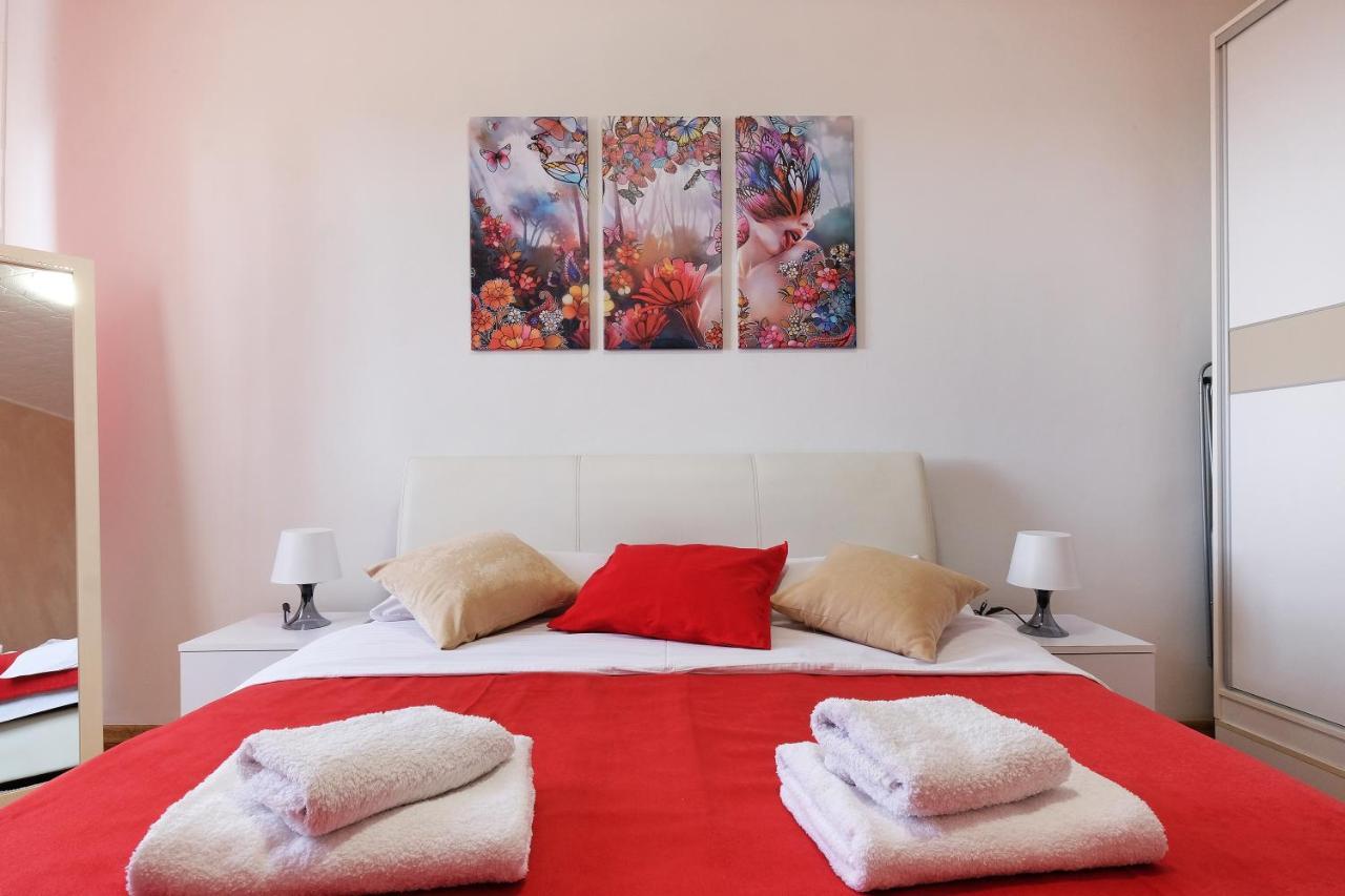 Apartment Paradise Fantasy Belgrado Buitenkant foto